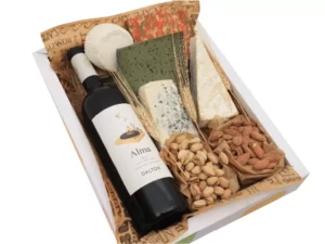 מארז גבינות ויין לבן