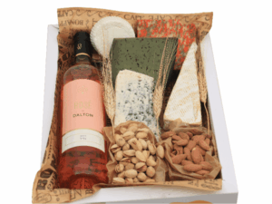 מארז גבינות ויין רוזה