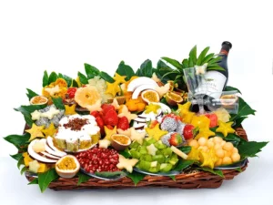 סלסלה חלומית בשילוב סושי ויין